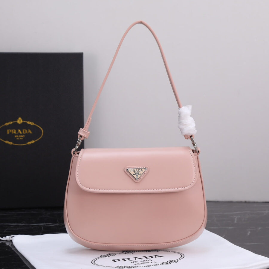 Louis Vuitton handbag pink – front view