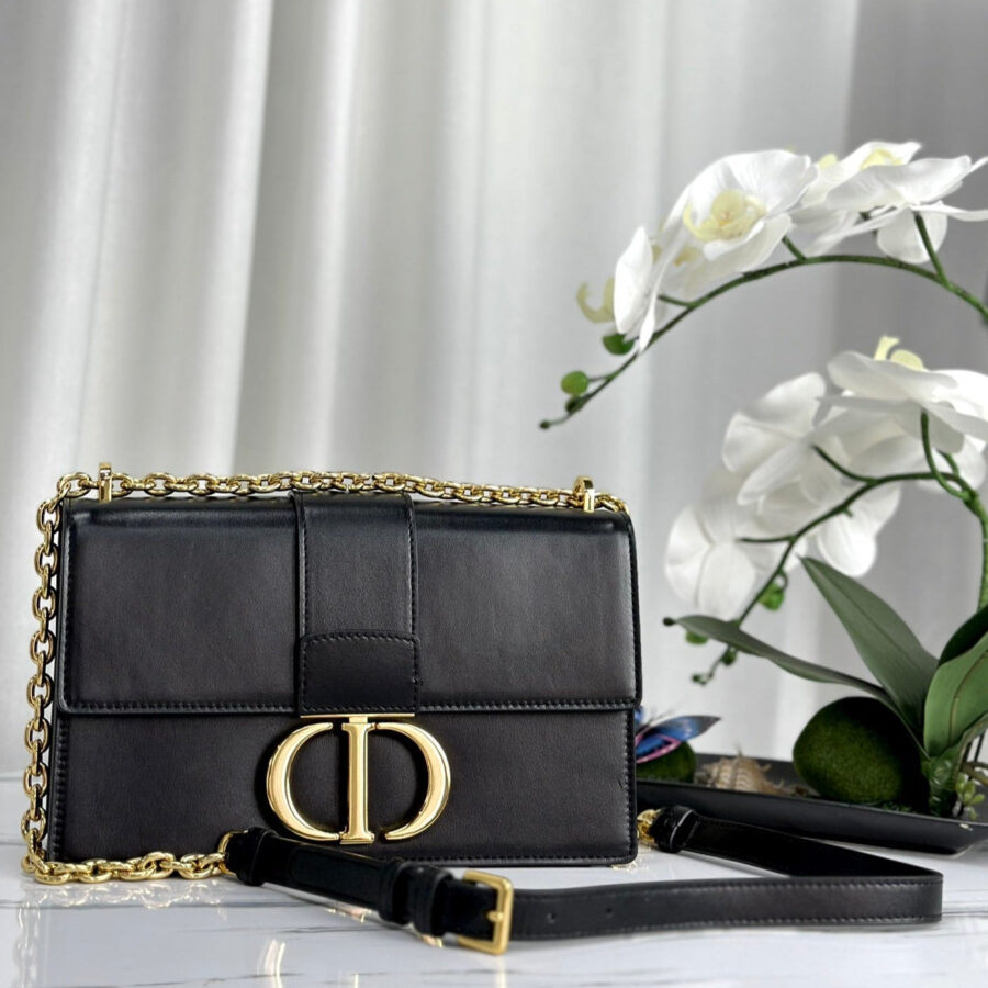 Designer handbag black – front view