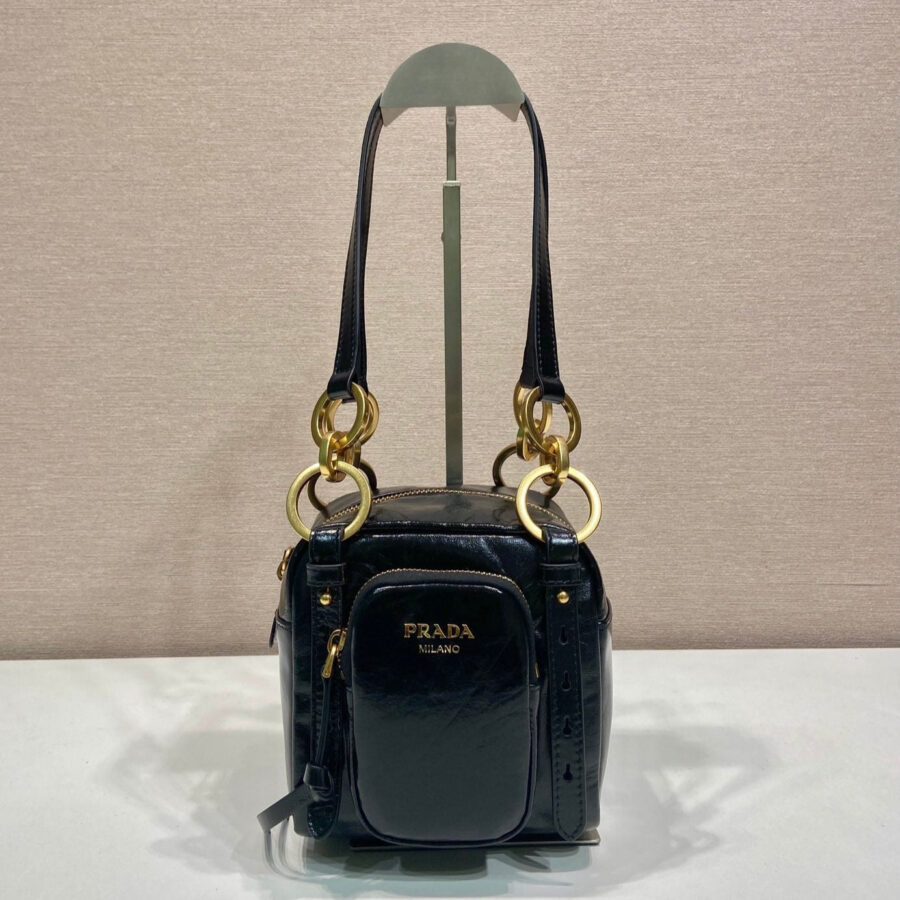 Designer handbag black – front view