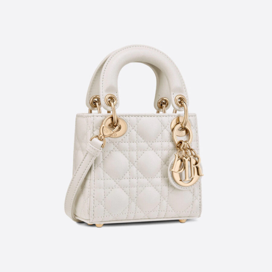 Dior Lady Dior bag – front view