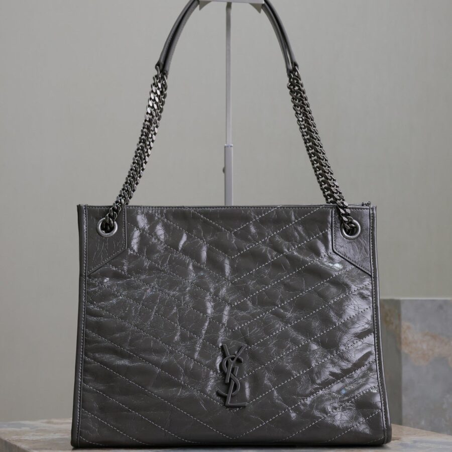 Saint Laurent Niki grey bag – front view