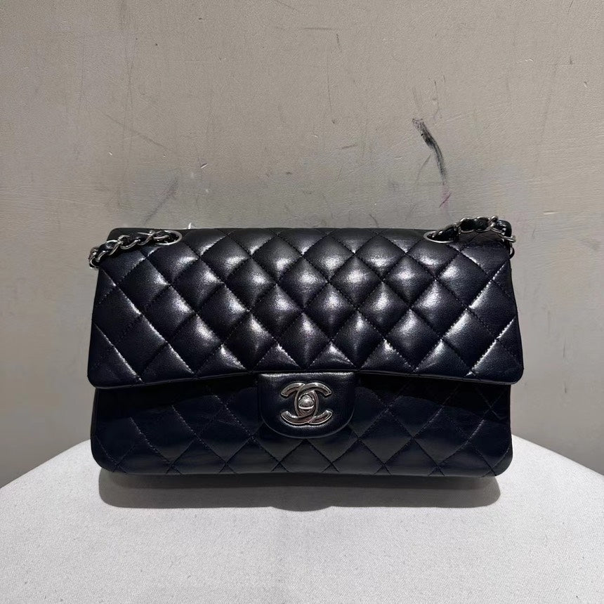 Chanel CF Classic Medium Flap Bag Schwarz Gestepptes Leder mit Karte